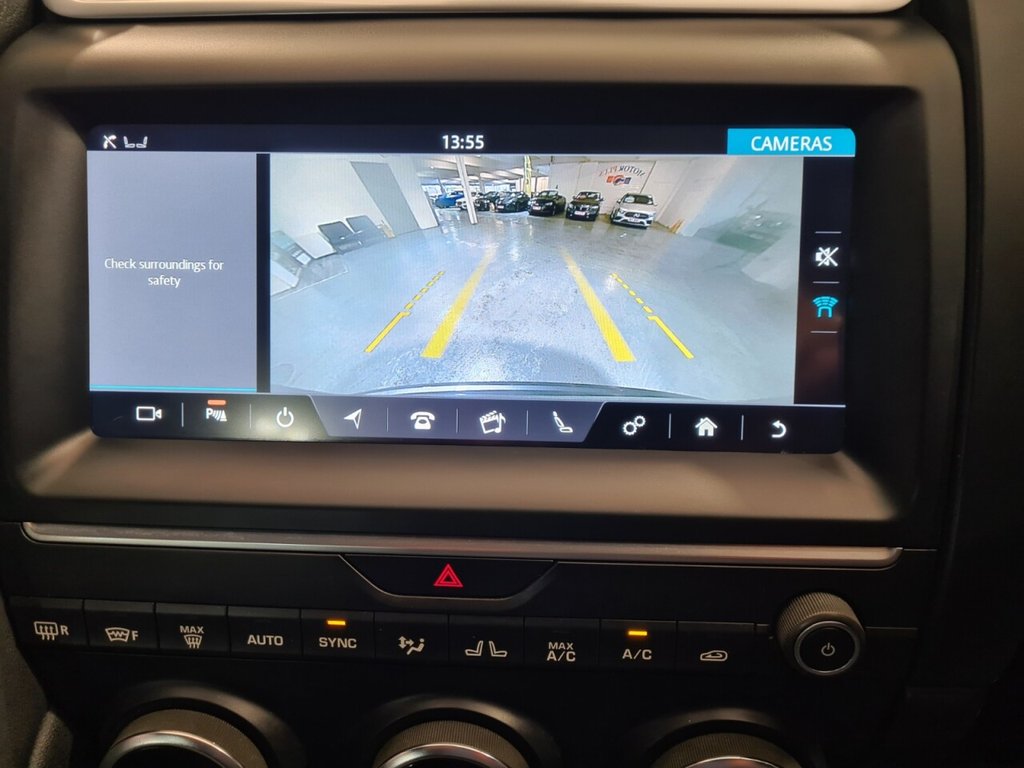 Jaguar E Pace