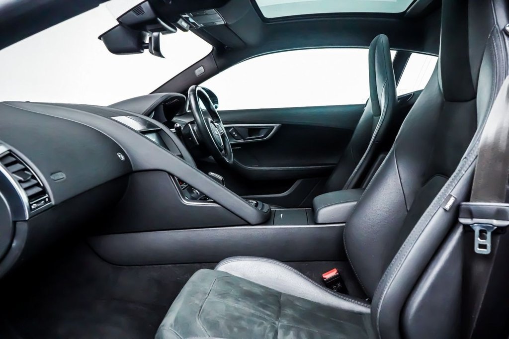 Jaguar F Type