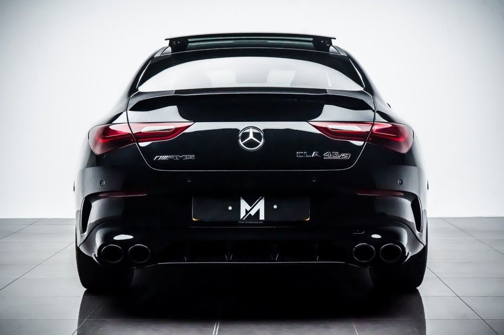 Mercedes Benz CLA