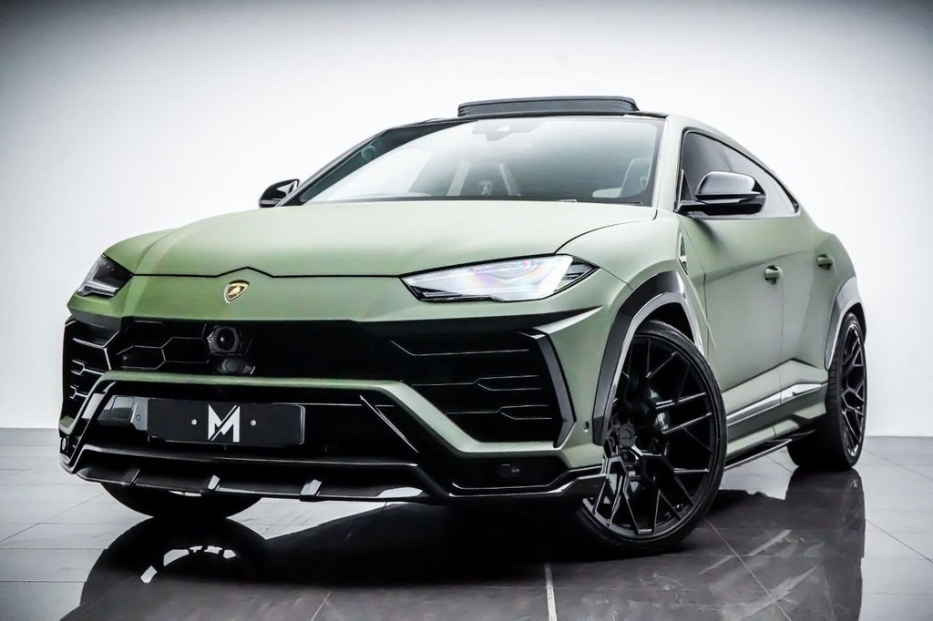 Lamborghini URUS