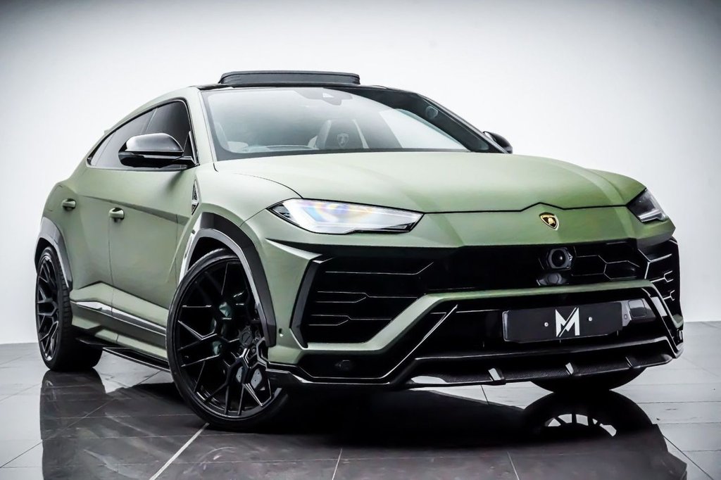 Lamborghini URUS