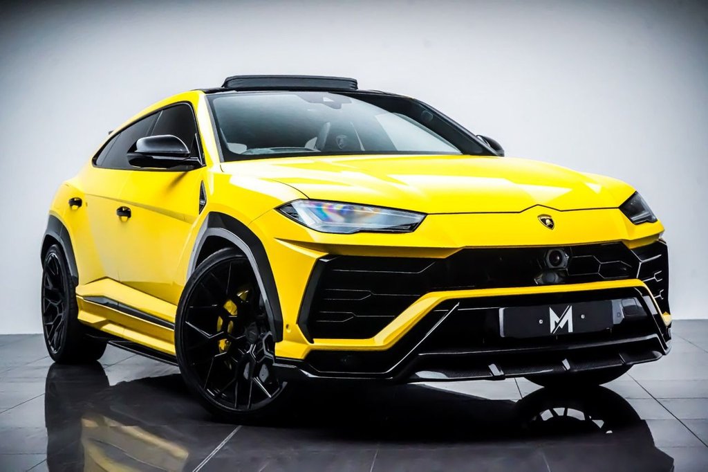Lamborghini URUS