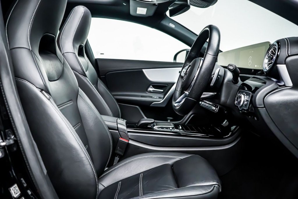 Mercedes Benz CLA