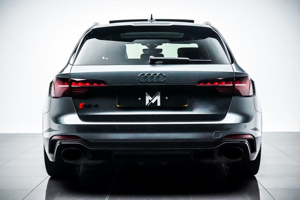Audi RS4 Avant