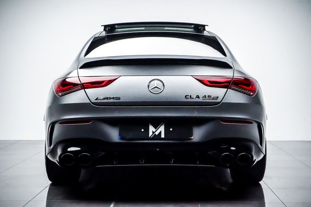 Mercedes Benz CLA
