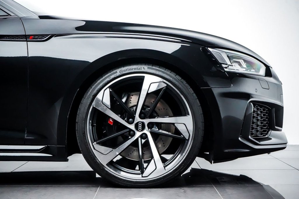 Audi RS5