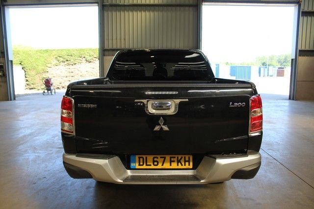 Mitsubishi L200