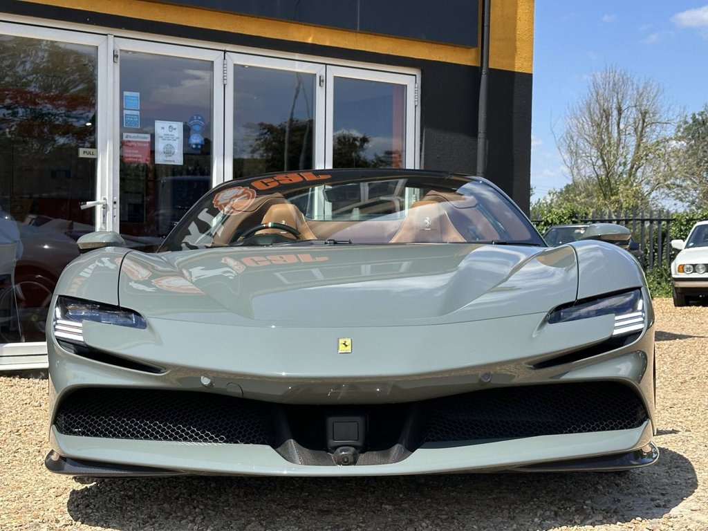 Ferrari SF90 Spider