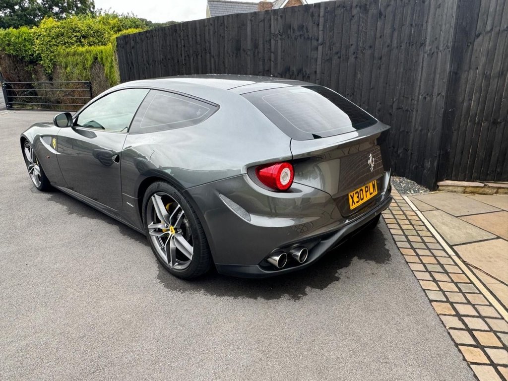 Ferrari FF