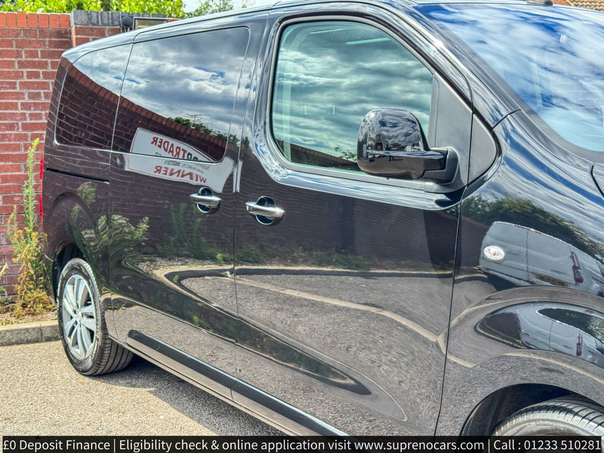 Peugeot Traveller