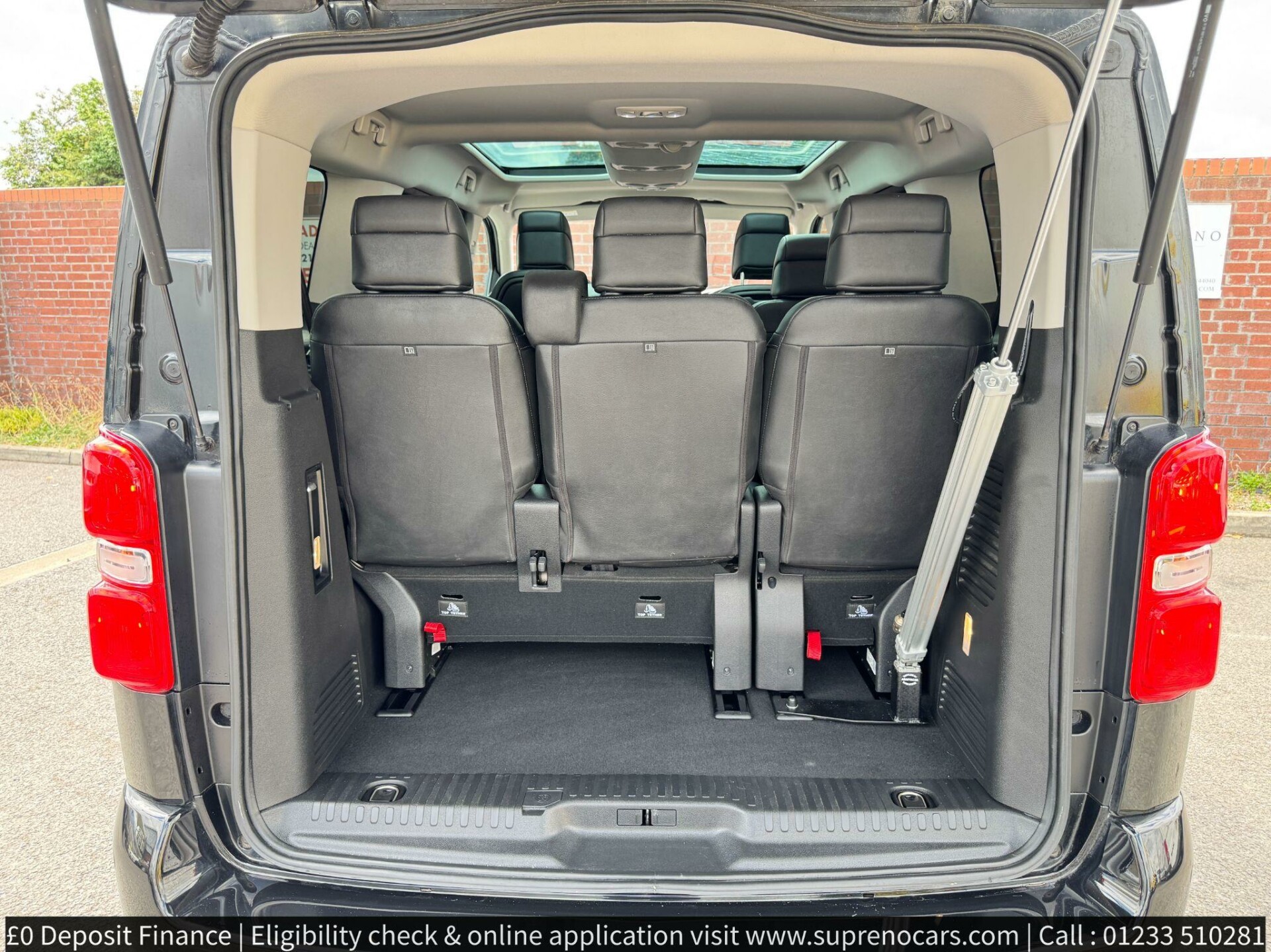 Peugeot Traveller