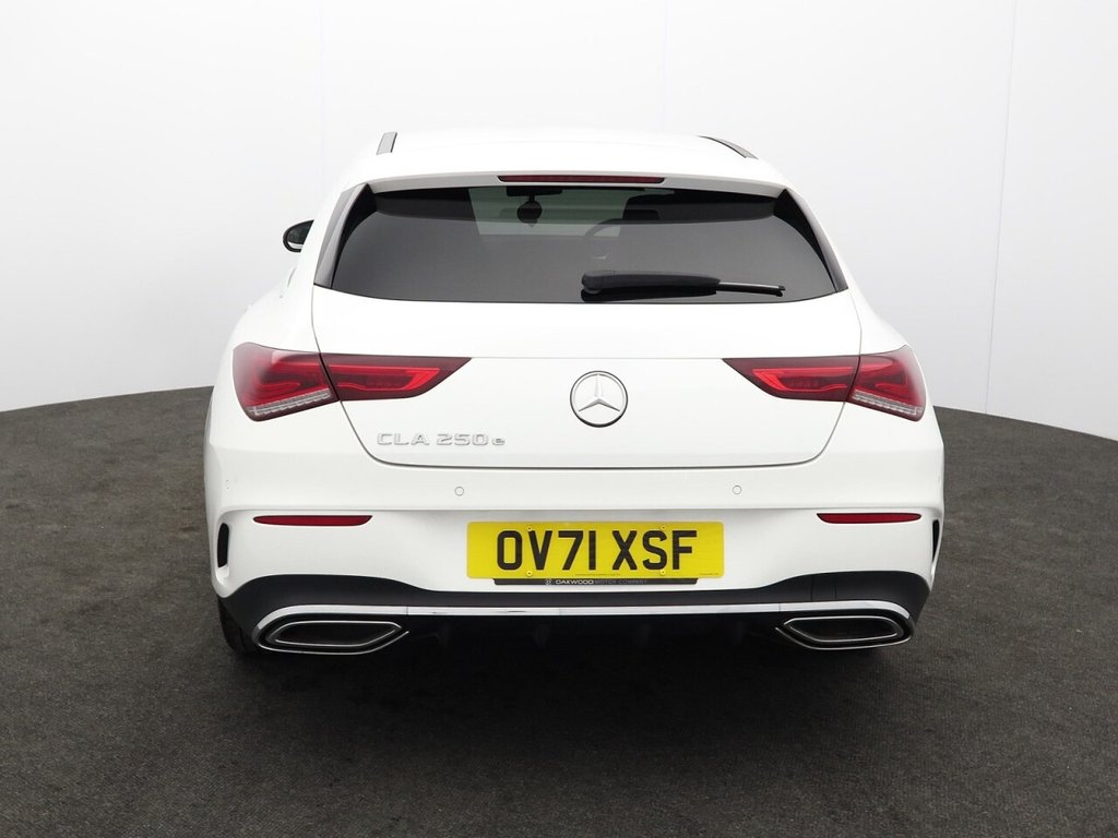 Mercedes Benz CLA