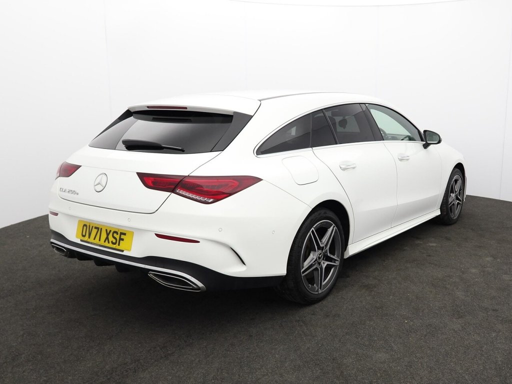 Mercedes Benz CLA