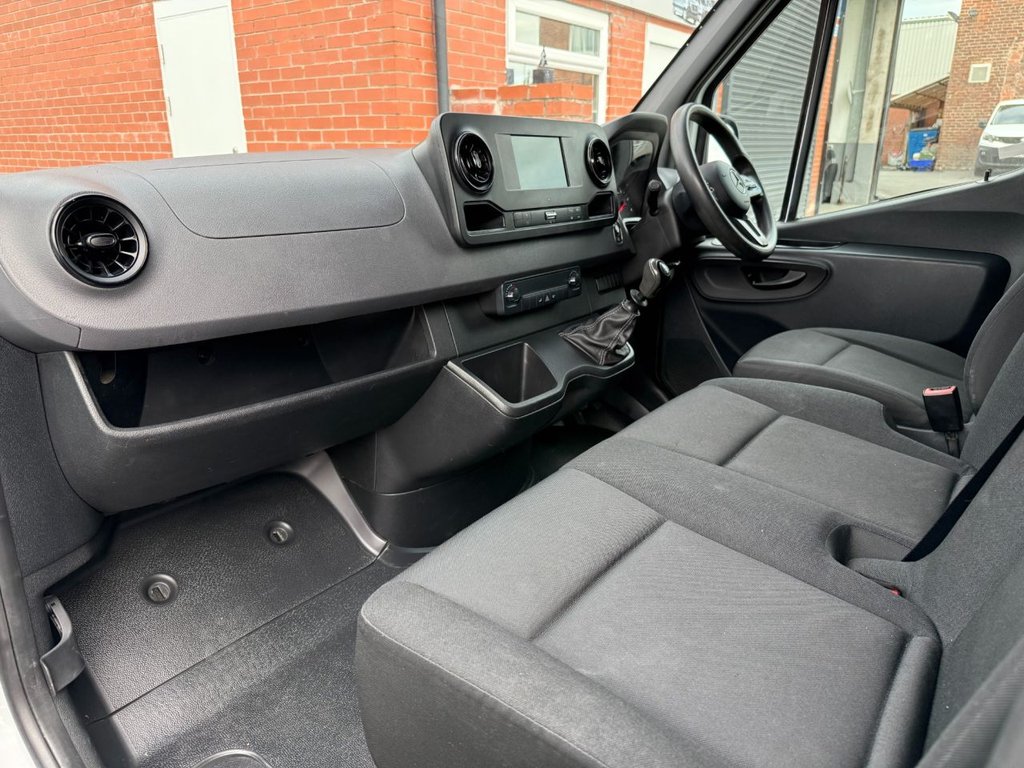 Mercedes Benz Sprinter