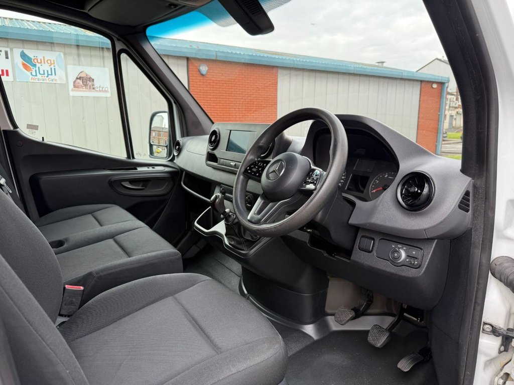Mercedes Benz Sprinter