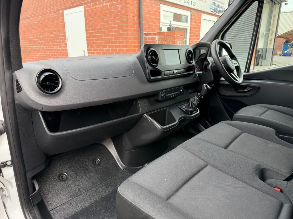 Mercedes Benz Sprinter