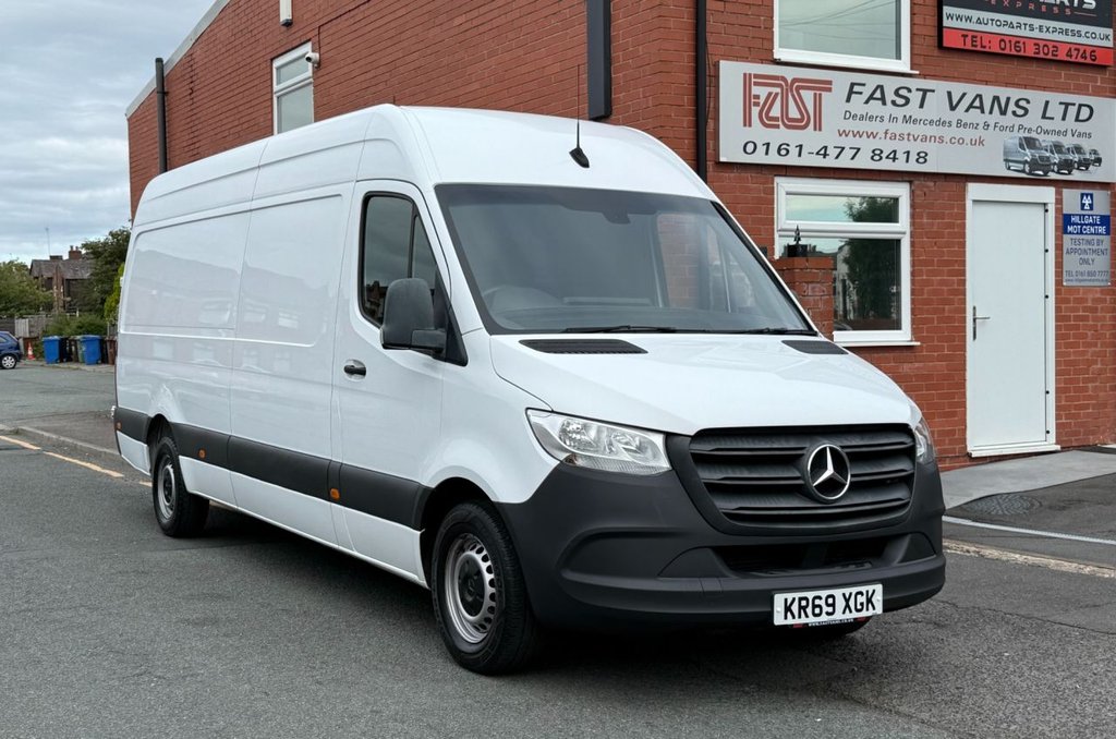 Mercedes Benz Sprinter