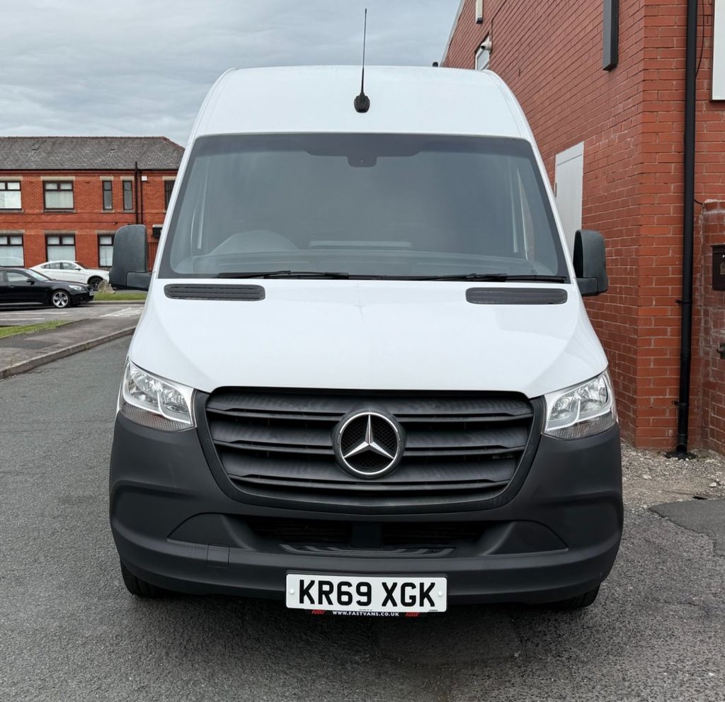 Mercedes Benz Sprinter