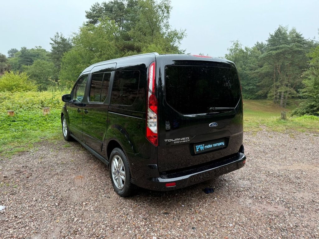 Ford Tourneo