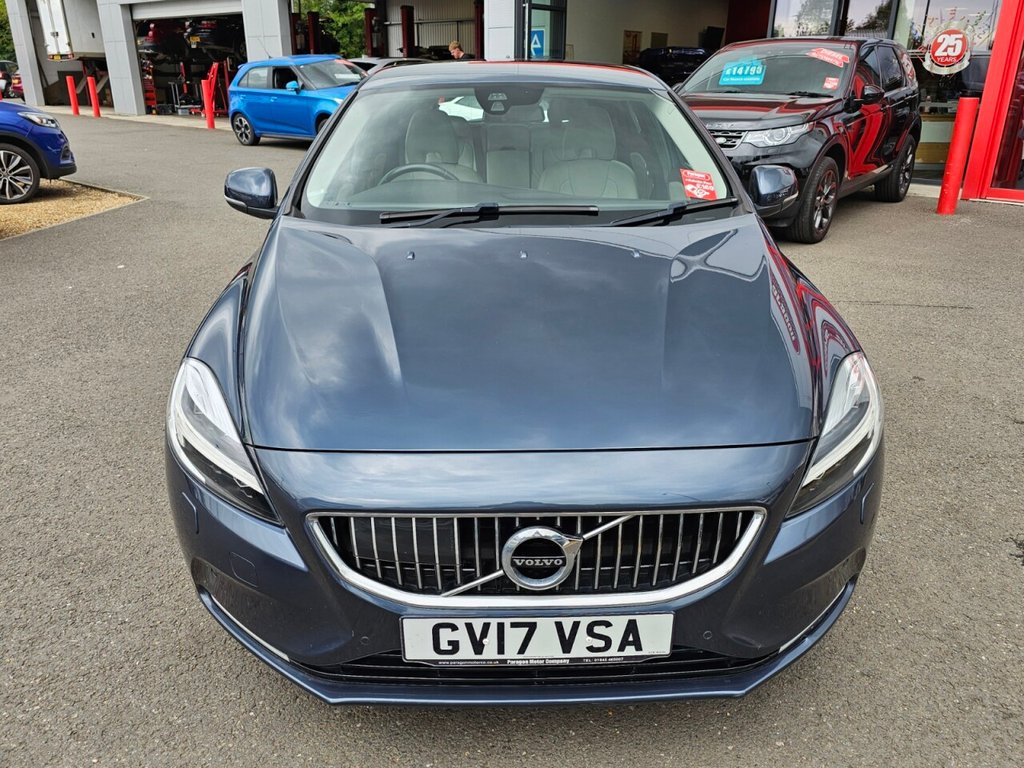 Volvo V40