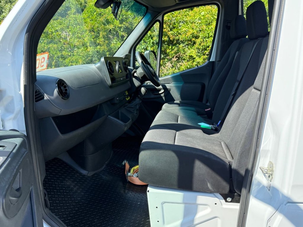Mercedes Benz Sprinter