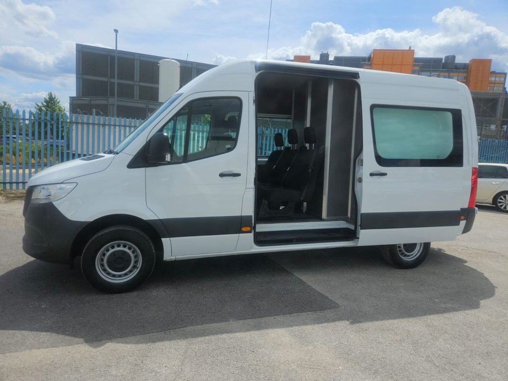 Mercedes Benz Sprinter
