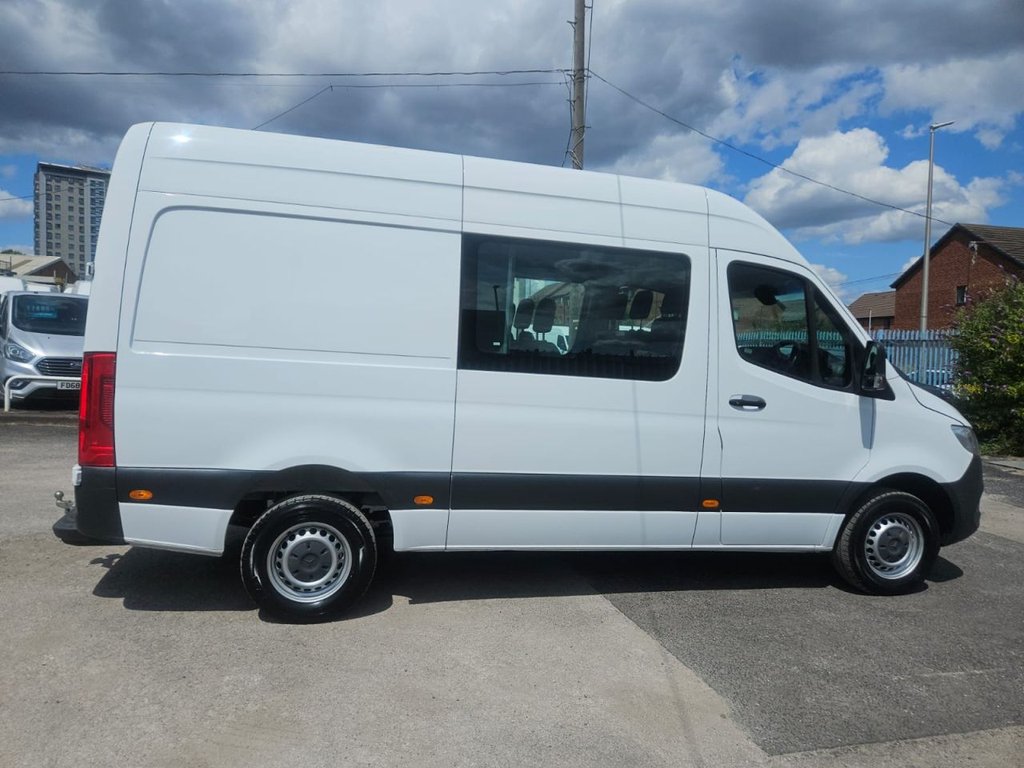 Mercedes Benz Sprinter