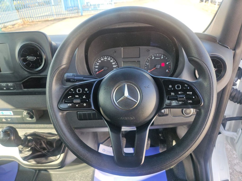 Mercedes Benz Sprinter