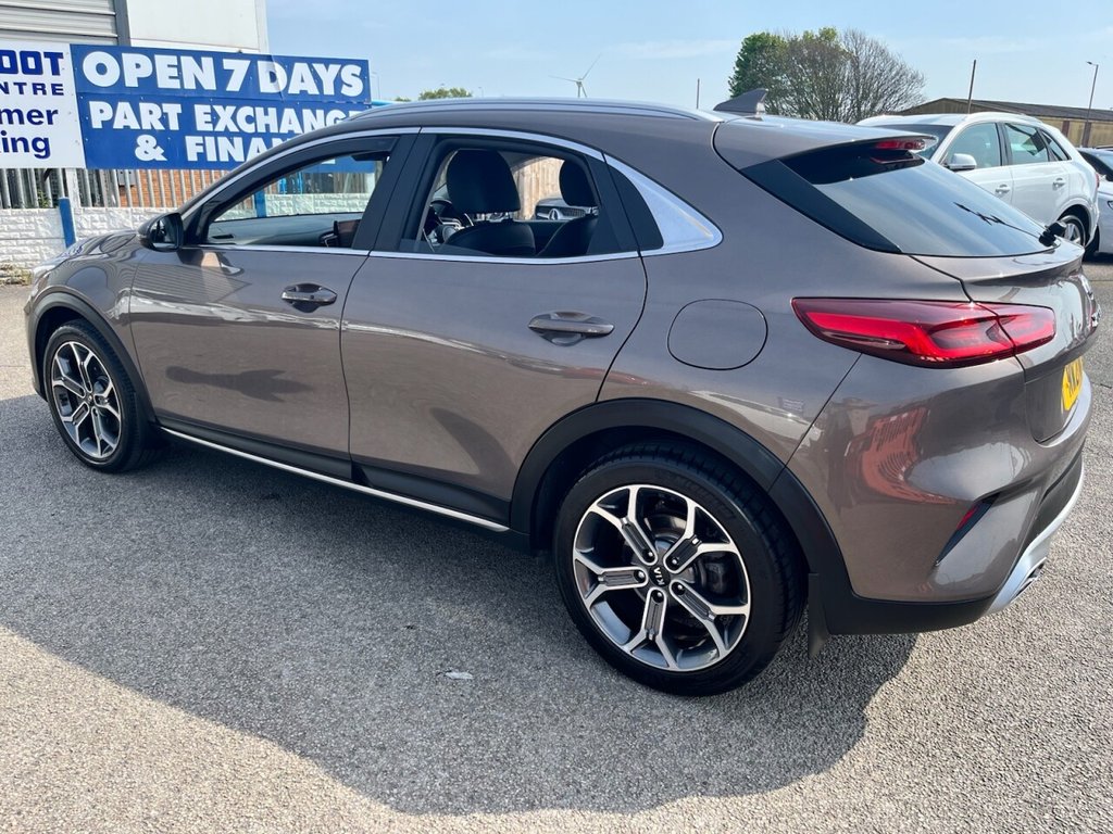 Kia XCEE'D