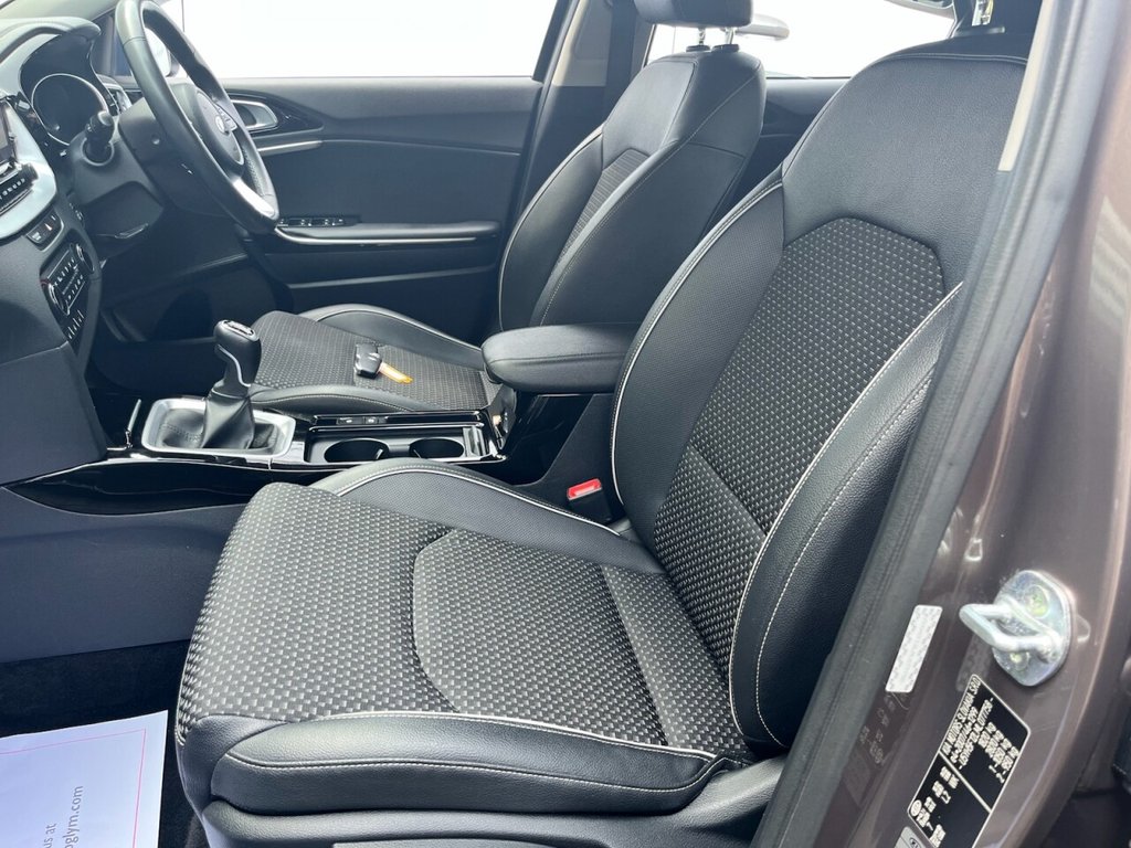 Kia XCEE'D