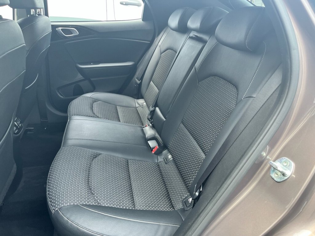 Kia XCEE'D