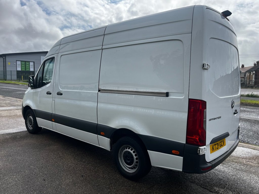 Mercedes Benz Sprinter