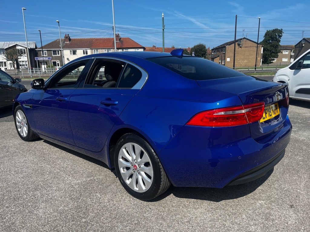 Jaguar XE