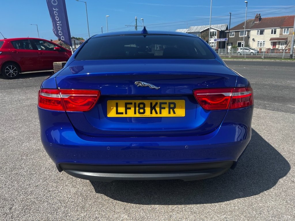Jaguar XE