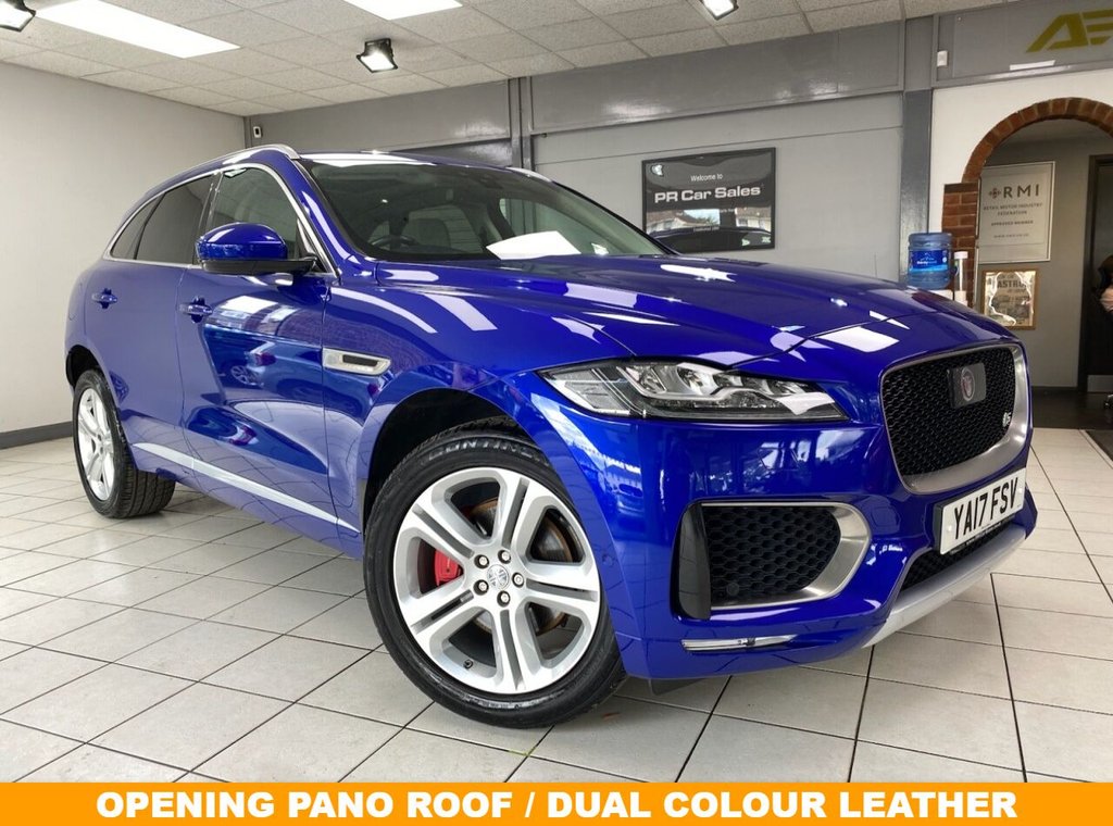 Jaguar F Pace