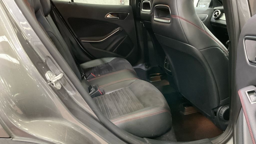Mercedes Benz GLA Class