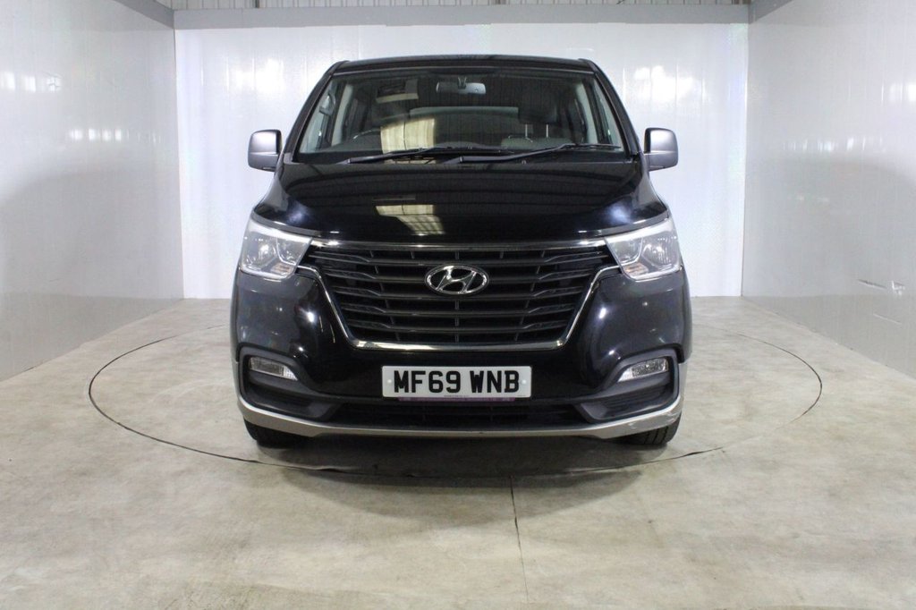 Hyundai i800