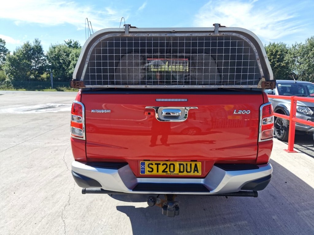 Mitsubishi L200