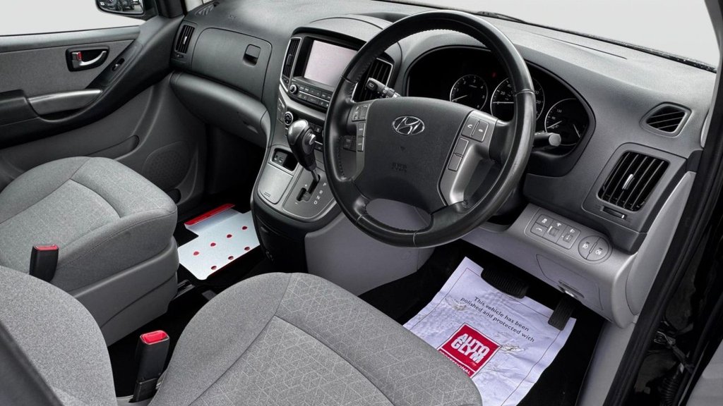 Hyundai i800