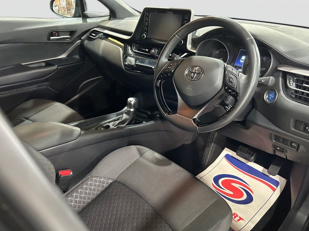 Toyota C HR