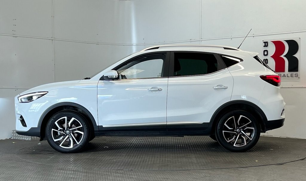 MG ZS