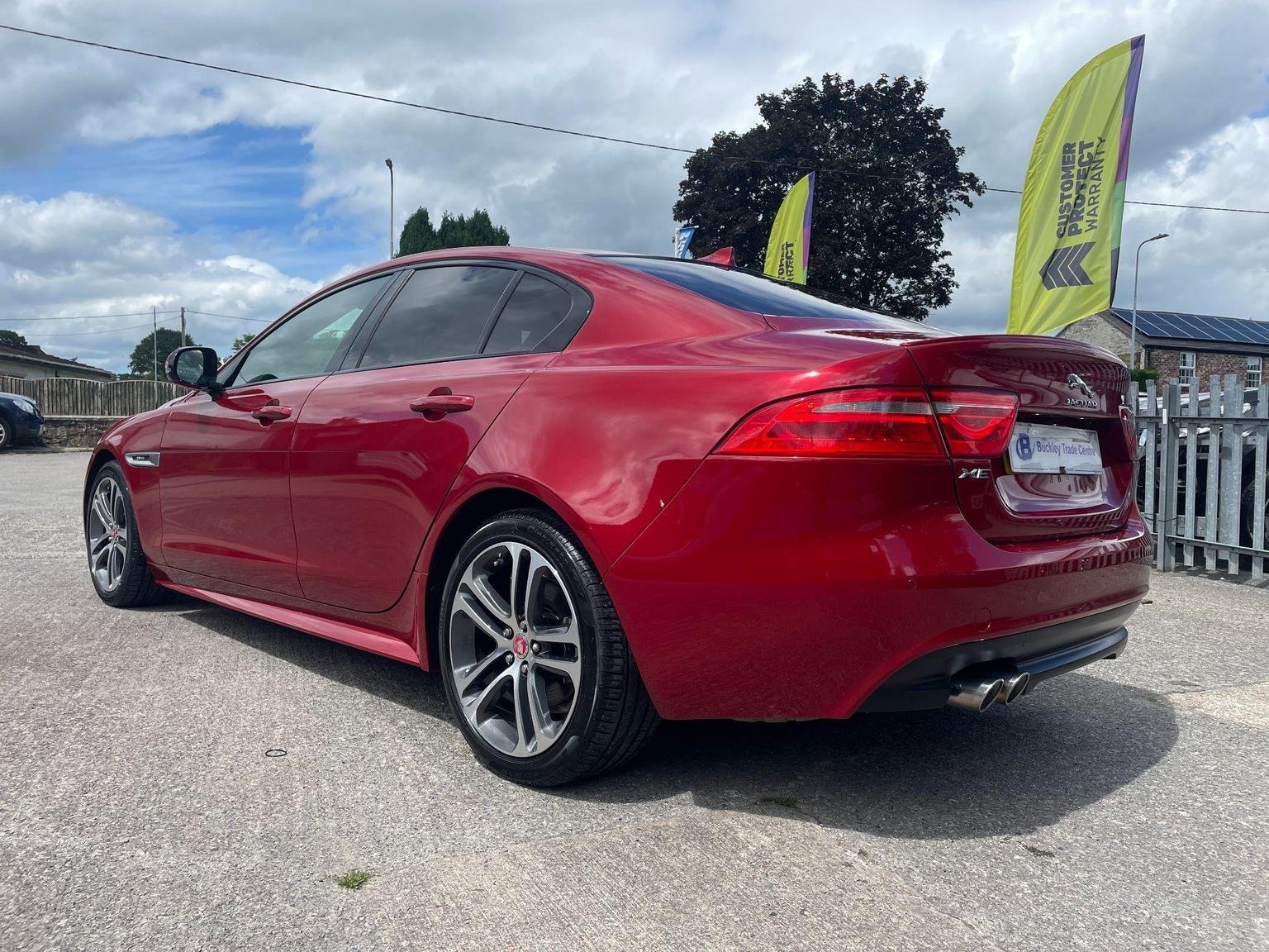 Jaguar XE