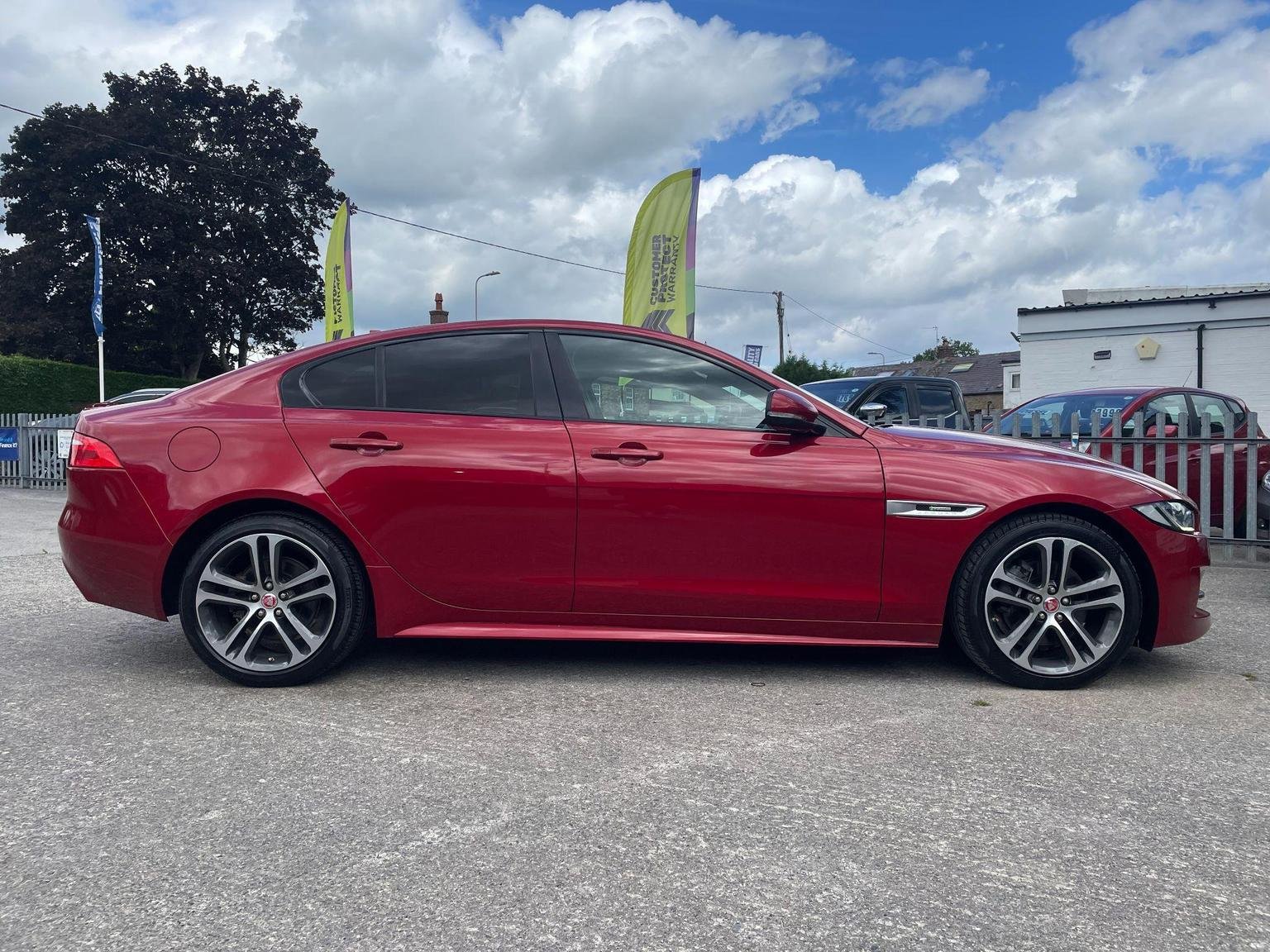 Jaguar XE
