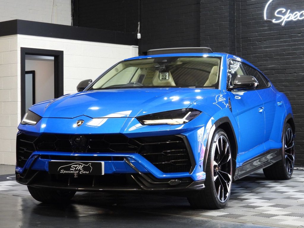 Lamborghini URUS