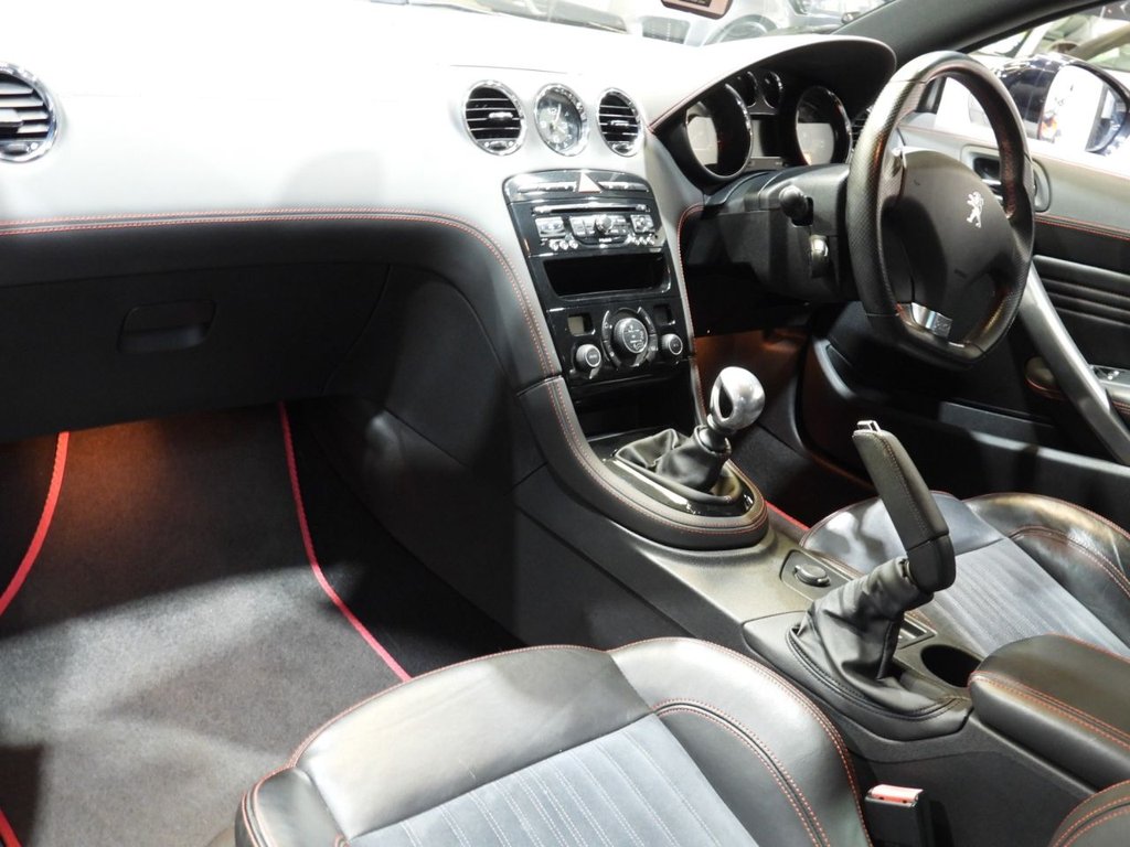 Peugeot RCZ