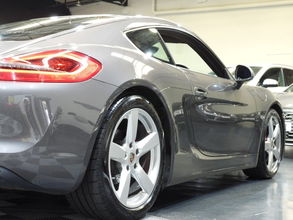 Porsche Cayman