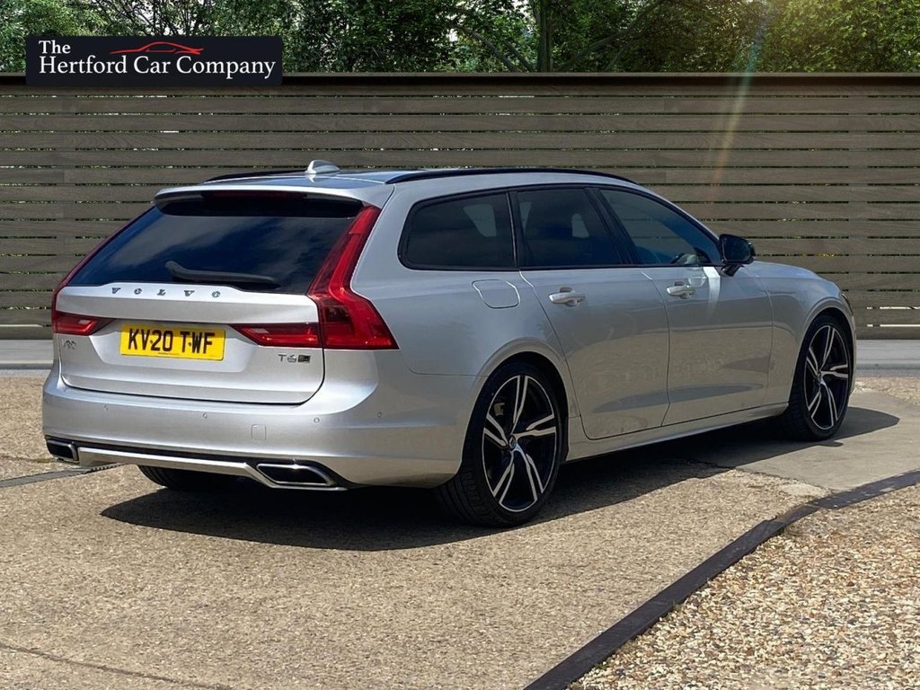 Volvo V90