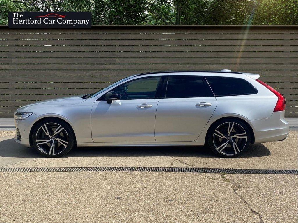 Volvo V90