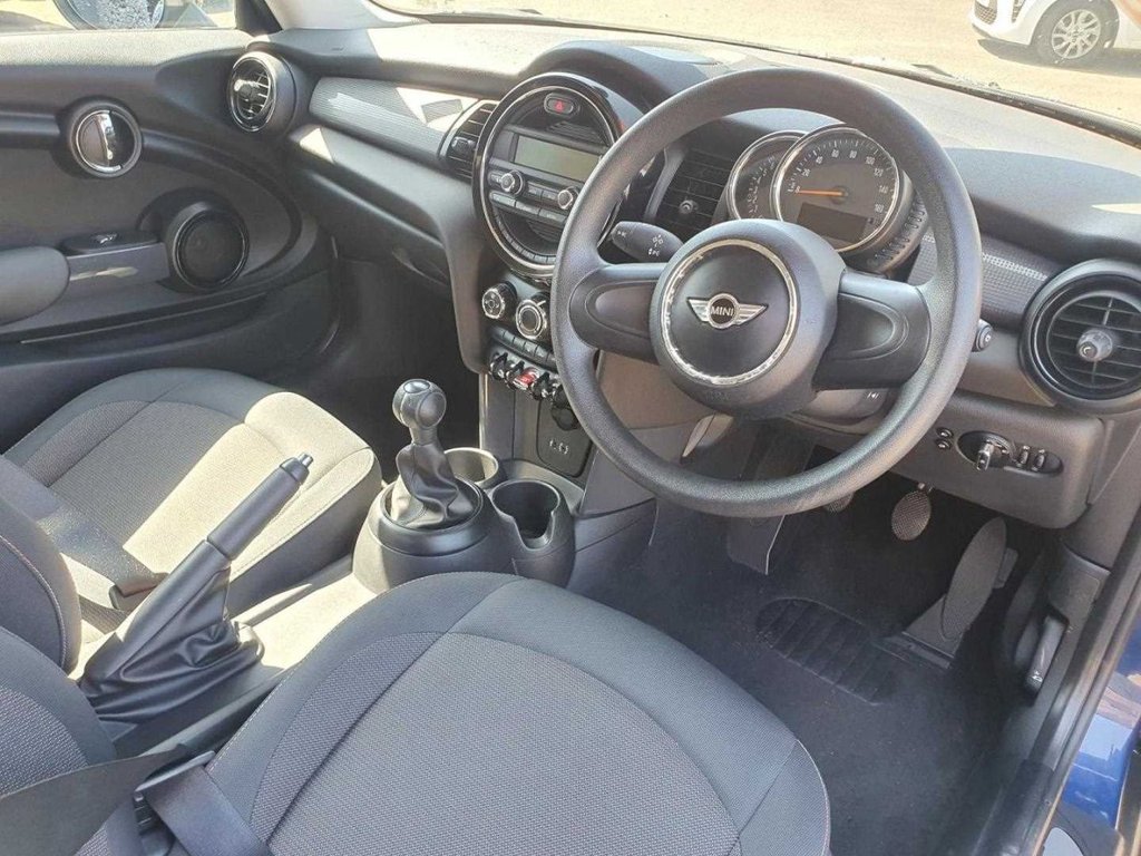 MINI Hatch