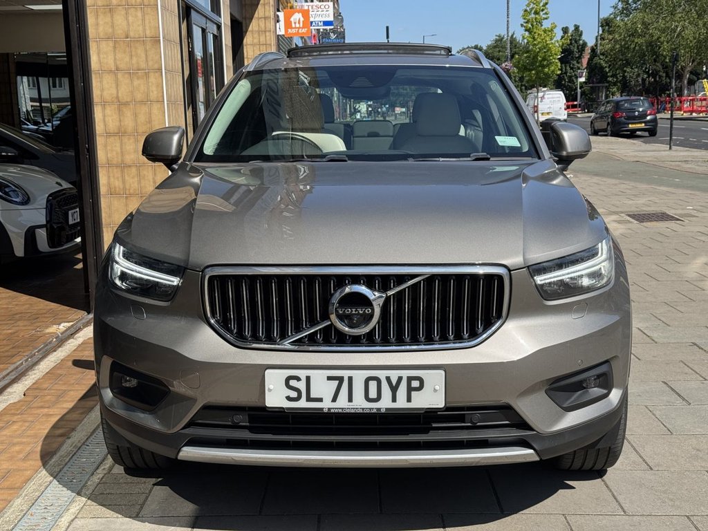 Volvo XC40